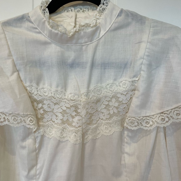 Vintage 3’s Company Blouse - Picture 3 of 4